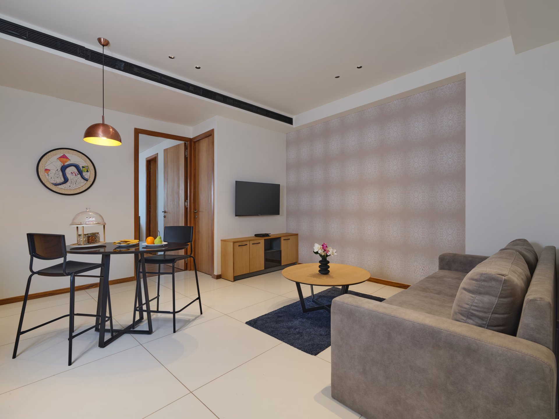 King Bed Single Bedroom - Regenta The World Surat